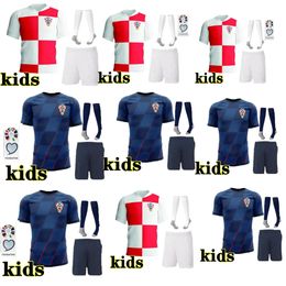 24/25 Croacia World Cup countries MODRIC World Cup soccer jerseys national team MANDZUKIC PERISIC KALINIC Croatia shirt KOVACIC Rakitic Kramaric Kids Kit uniforms