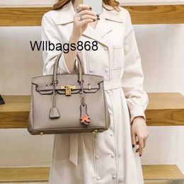 Totes Women Handbag BK L Shop Bag 2023 New Genuine Leather Litchi Pattern One Shoulder Handbag Large Capacity Womens Bag