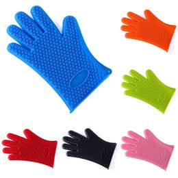 2024 1Pc Food Grade Barbecue Gloves Heat Resistant Silicone BBQ Gloves Oven Mitts Silicone Fireproof Kitchen Microwave Oven Gloves