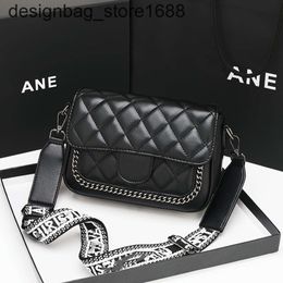 Shoulder Bag Designer Manufacturers Discount Brand Chain Bag for Womens New Double Golden Ball Square Gold Mini Waist Crossbody