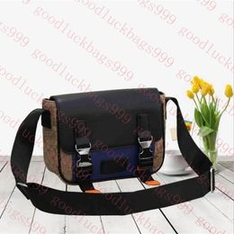 Designer bag Classic briefcase men messenger bags cross body Women Shoulder Bag school bookbag Satchel man Hasp handbag handbags Purse 6065