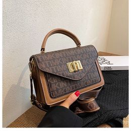 the Store Exports Designer Shoulder Bags Versatile and Luxurious New Womens Bag Small Square Light Luxury Portable Large Capacity Crossbody Trendy