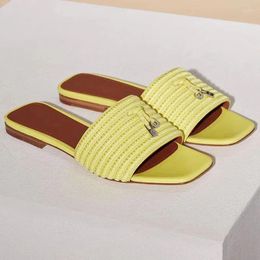 Slippers Summer Classic Middle Heel Comfortable Leather Embroidered Thread High End Decorative Buckle Beach Vacation Fashion Versatile Sl