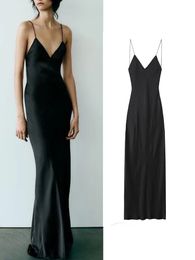 TRAF Women Backless Sexy Dress 2023 Autumn Fashion Elegant Female Deep VNeck Sleeveless Slim Solid Party Night 240312