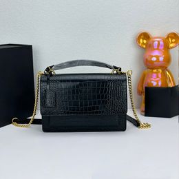 Top luxury Chain Shoulder bag Fashion Designer Bag Womens Crocodile skin handbag Temperament Crossbody bag Multi functional Tote bag wallet
