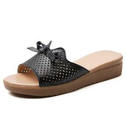 Slippers Slippers Womens Plaorm Wedge New Summer Bowknot Breatable ollow Open Toe Slides Soes for Women Outdoor Casual Beac H240326AG6L