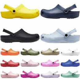 Sandals for men women Clog slides classic triple black white red Soft Pink Light Blue mens Waterproof Shoes Nursing Hospital slippers B5hr#