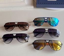 2022 New fashion men and women sunglasses seaside vacation travel sunglass frame coating mirror lens carbon fiber legs summer styl6045169