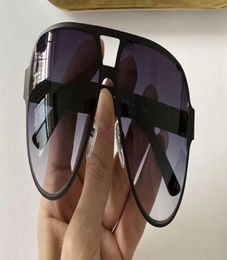 Men Pilot Sunglasses 2252S Metal Matte Black Grey Gradient Sun Glasses Men Shades New with box7077967
