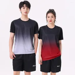 Men's Tracksuits Men Sports Suit Casual Sport Outfit Set With O-neck Short Sleeve Tops Elastic Waistband Wide Leg Shorts Quick-drying Ice