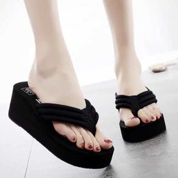 Slippers Slippers Summer Women Flip Flops Fasion Slope Tick Sand Beac Candy Colour Wedges Plaorm Indoor Outdoor Comfortable H240326PQ2E