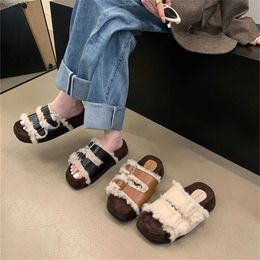 Sandals Womens Shoes 2023 Low Womens Slide Luxury Slide Platform Fur Flip New Design Plush Rubber PU Fabric Roman HoodieL2403