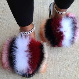 Slippers Slippers Newly Arrived Girl Luxury Fluffy Fur Slide for Womens Indoor Warmth Flip Cover Women Amazing Wholesale Heat H240326VIIG