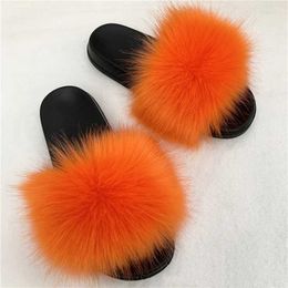 Slippers Slippers Artificial fur slider womens fluffy flat winter comfortable house sweet socks indoor flip H240326E0Y4