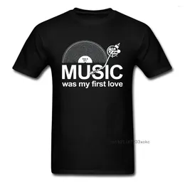 Men's Suits A1352 First Love Funny Custom T Shirt 2024 Est Short Sleeve Top T-shirts For Male Vinyl Record Print Tees