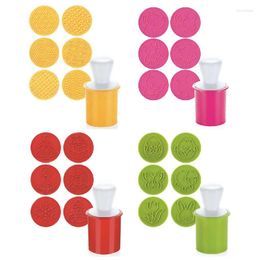 Baking Moulds Dwan 6 PCS Cartoon Cookies Stamps Moulds Plunger Chocolate Fondant Cake Embosser Cutter Bakeware Kitchen Decorating Tools
