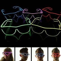 Dostarcza LED Gift Nowość Świecające oświetlenie jasne światło Festiwal Glow Sun Sunglasss El Wire Flashing Glasses 717