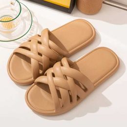 Slippers Slippers Femisolet womens bathroom slider without EVA soap sandals embossed summer swimming pool SOEs suitable for indoor or outdoor use H240326GHLX