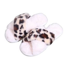 Slippers Slippers Women House Fur Fashion Warm Shoes Woman Slip on Flats Female Slides Cosy home furry slippers H240326VX0S