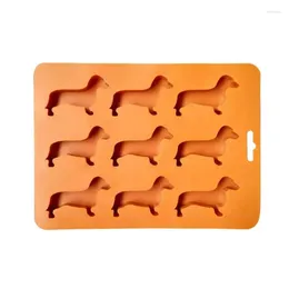 Baking Moulds Kitchen Creative Silicone Dachshund Puppy Shaped Chocolate Cookie Mold Home Ice Tray Tools Drop