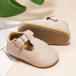 KIDSUN born Baby Shoes Stripe PU Leather Boy Girl Toddler Rubber Sole Antislip First Walkers Infant Moccasins 240313