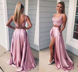 2019 Two Pieces Prom Dresses Scoop Neck Sleeveless Open Back Corset Lace Crop Top Sexy High Split Long Evening Party Gowns Sweep T3469460