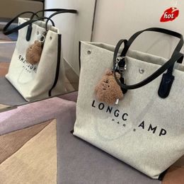 Factory Source High Quality Handbags Is Tote Bag Single Shoulder Crossbody Bamboo Joint Water Bucket Underarm Canvas