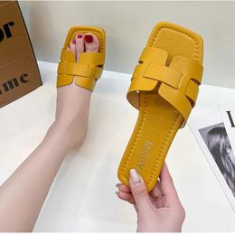 Slippers Slippers Summer Slipper Women Soes Ladies ig Quality Slides Sandals Womens New Fasion Design Beac Flat Female H240327