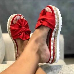 Slippers Slippers Women Summer 2023 Platform Wedges Mid Heels Bow Tie Peep Toe Fashion Slides Beach Outdoor Ladies Shoes Zapatos De jer H2403269EZZ