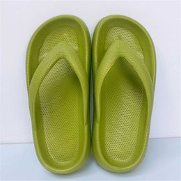 Slippers Slippers Rimocy Soft Sole Eva Womens Flip 2023 Summer Beach Anti slip Cloud Slide Tick Platform Clip Toe Bathroom H2403266POW