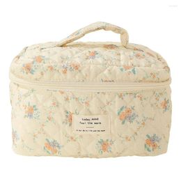Storage Bags Floral Print Cosmetic Bag Cotton Makeup Pouch Travel Quilted With Flower Capacity For Toiletries Easy