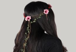 Stile bohemien Hawaii Capelli Fiori Fasce per capelli da sposa Beach Wedding Party Fasinators economici Donne Ragazze Ospiti Fiori artificiali di seta 1831309