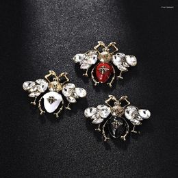 Brooches SHMIK Women Girls Bee Crystal Pins Fashion Insect Series Metal Badges Clothing Suit Exquisite Vintage Pin Accessories