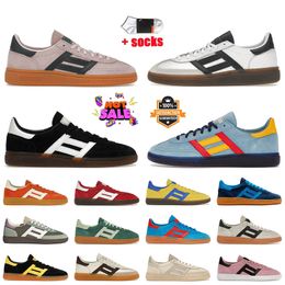 2024 Fashion Casual Designer Handball Spezial Shoes Women Mens Athletic Trainers White Black Gum Vegan Wales Bonner Pony Leopard Pink Green Nylon Brown Sneakers