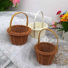 Storage Baskets Flower Rattan Basket With Handle Girls Food Flowers Woven Storage Baskets For Family Wedding Party Decoration Home Decor