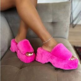 Slippers Slippers Home>Product Center>Women>Women>furry mops>Outdoor hemp socks>Round head wedges H240327