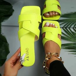 Slippers Slippers Female Soes on Sale 2023 Summer New Brand Womens Fasion Square Toe Slides Simple Outdoor Low eel Ladies H240327