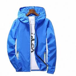 sunscreen Waterproof Beach Casual Jackets Ultra Light Men's Summer Hooded Jacket Super Thin Windbreaker Packable Skin Coat X0fL#