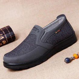 Casual Shoes Men Canvas Soft Slip-on Loafers Old Beijing Breathable Flats Lightweight Walking 2024 Sneakers