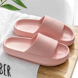 Slippers Slippers Womens Summer Indoor Beach Slide Eva ig Sole Sandals Soft and Fashionable No Large H240326YQDL