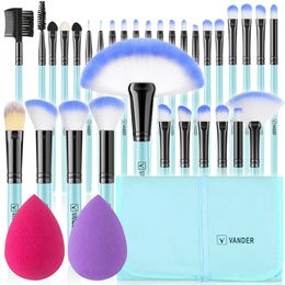 Professional 18/32Pcs Makeup Brushes set Women Cosmetic Concealer eyelashes Powder Blush Soft Fluffy Blending Brush Beauty Tool 240315