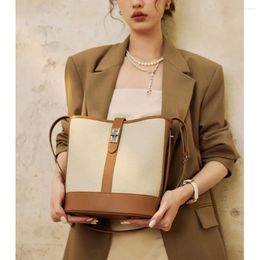 Drawstring 2024 Market Top Grade Cowhide Women's Shoulder Bag Crossbody Bucket Fashion Casual Cute Personalised Appearance