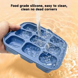 Baking Moulds Silicone Ice Tray With Widened Bottom Cartoon Bear Reusable Leakproof Cake Mould For Fridge 9