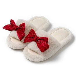 Slippers Slippers Women Butterfly Cotton Fashionable Cute in Winter Plush Warm Indoor Anti Slip Comfortable Korean Shoes Zapatos H240326WUNA