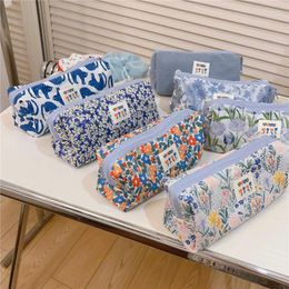 Cosmetic Bags Fashion Blue Fresh Flower Make-up Bag Makeup Brush Organizer Storage Student Large Capacity Pen Pencil Pouch