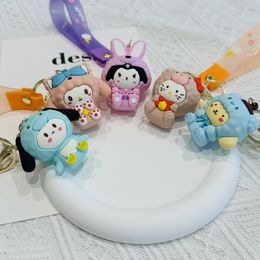 Pingente de chaveiro de boneca, boneca tridimensional de borracha macia, cachorrinho branco, bolsa Kuromi, pingente pequeno de desenho animado, pingente de casal de desenho animado, pingente de bolsa escolar