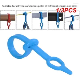 Hangers Multifunctional Windproof Plastic Hanger Hooks Clothes Drying Rack Non-Slip Fixer Buckle For Rod Random Colour