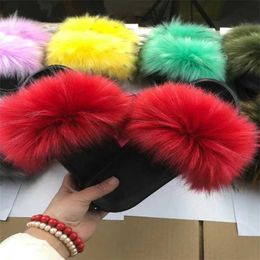 Slippers Slippers Fasion ome Outdoor Womens Fur Slide Soes Plus Fox Air Fluffy Sandals Winter Warmth H240326PAOB