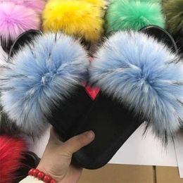 Slippers Slippers Fasion ome Outdoor Womens Fur Slide Soes Plus Fox Air Fluffy Sandals Winter Warmth H240326J93H