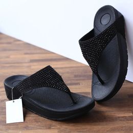 Rhinestone Summer Women Slippers Flip Flops Women Outdoor Beach Comfort Casual Slippers Indoor Bathroom Platform Sandals 240321